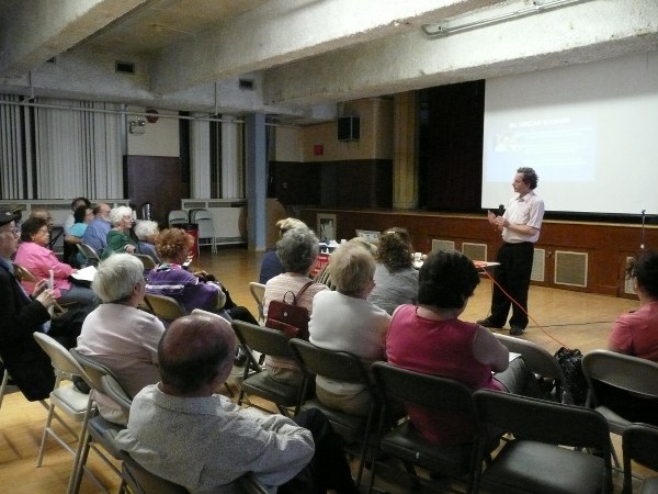 free monthly information sessions on glaucoma